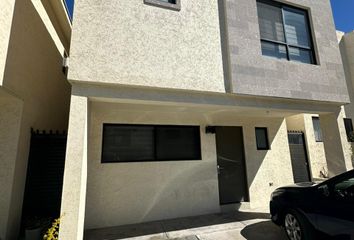Casa en fraccionamiento en  Murano Residencial, Prolongación Ruiz Cortines, Dominio Cumbres, García, Nuevo León, México