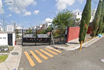 Casa en fraccionamiento en  Calle Santiago Apóstol 406, Villas De Santiago, Santiago De Querétaro, Querétaro, México