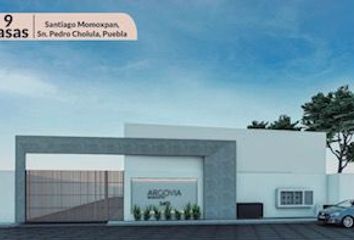 Casa en fraccionamiento en  Santiago Momoxpan, Cholula De Rivadavia, Puebla, México