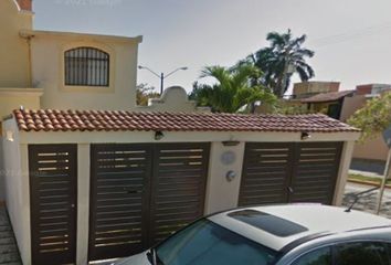 Casa en  C. Porto Novo 65b, Sm 501, Porto Alegre, 77533 Cancún, Q.r., México