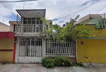 Casa en fraccionamiento en  Retorno Alfonso Echánove 9, Atzacoalco Ctm, Ciudad De México, Cdmx, México