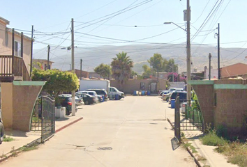Casa en  Las Redes, Fraccionamento Porticos Del Mar, Ensenada, Baja California, México