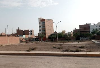 Terreno en  Calle 3 101-199, Cuadra 1, Ur. Las Vegas, Puente Piedra, Lima, 15121, Per