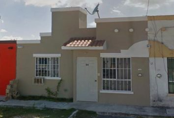 Casa en  Calle 11va Privada El Zapote 94, Cancún, Quintana Roo, México
