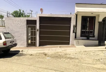 Casa en  Villafontana, Fontana I, Tijuana, Baja California, México