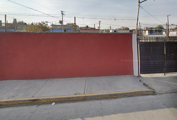 Casa en condominio en  Avenida Jorge Jiménez Cantú, Casitas San Pablo, San Pablo De Las Salinas, Estado De México, México