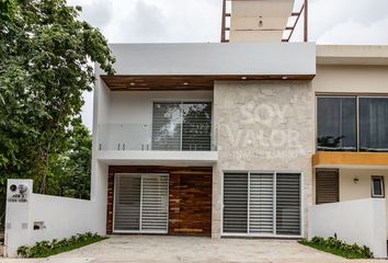 Casa en fraccionamiento en  Puerto Morelos, Quintana Roo, México