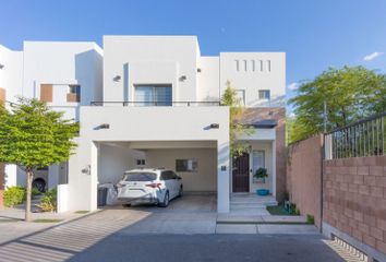 Casa en fraccionamiento en  Paseo De Las Riveras, Fraccionamiento Rivello Residencial, Hermosillo, Sonora, 83243, Mex