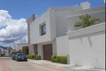 Casa en  Fraccionamiento Rincón De Altozano, Morelia, Michoacán, México