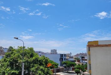 Casa en  Jirón Batallón Callao Sur, Surco, Perú