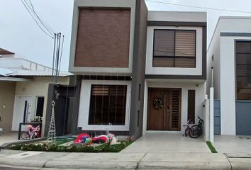 Casa en  Urbanización San Antonio, Km 11.5 Via A Samborondon, Unnamed Road, Samborondón, Daule, Ecuador