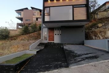 Casa en  Fraccionamiento Río Altozano, Punta Altozano, Michoacán, México