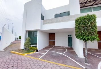 Casa en condominio en  San Bernardino Tlaxcalancingo, San Andrés Cholula