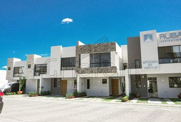 Casa en condominio en  Parque La Rayana Ii, Boulevard De Los Lagos, Lomas De Angelópolis, Iv, Santa Clara Ocoyucan, Puebla, México