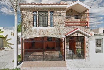 Casa en  Lic. Manuel De La Pena Y Pena, Presidentes De México, San Francisco De Campeche, Campeche, México