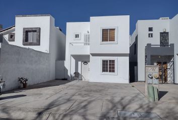 Casa en  Circuito Helecho Norte, Parcelas Ejido Jesús Carranza, Juárez, Chihuahua, México