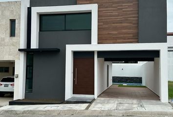 Casa en  Fraccionamiento Lomas Residencial, Lomas Del Mar, Fraccionamiento Las Lomas, Veracruz, México