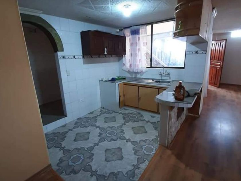 Casa en venta P989+222, Ambato 180103, Ecuador