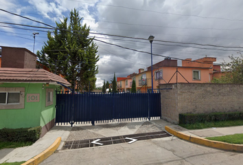 Casa en  Av. Del Trabajo 101, Mz 057, Guadalupe Y Club Jardín, Toluca De Lerdo, Estado De México, México