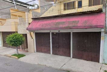 Casa en  Panadería Tizapán, Villa De Obregon, Metropolitana 3ra Sección, Nezahualcóyotl, Estado De México, México