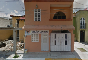 Casa en  Calle Siempre Viva 61, Jacarandas, Tepic, Nayarit, México