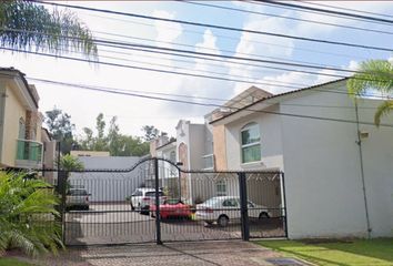 Casa en condominio en  Av Faro 2851, Bosques De La Victoria, 44540 Guadalajara, Jal., México