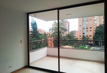 Apartamento en  Poblado, Medellín