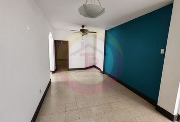 Departamento en  1 Cj. 12 No 1316, Guayaquil 090510, Ecuador