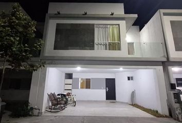 Casa en  Recova Residencial, Matamoros, Moderno Apodaca Ii, Ciudad Apodaca, Nuevo León, México