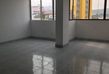 Apartamento en Calle 13, Los Caobos, Cúcuta, Norte De Santander, Colombia