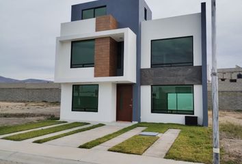 Casa en  Calle Camino Real Del Valle, El Tezontle, Pachuca De Soto, Hidalgo, 42084, Mex