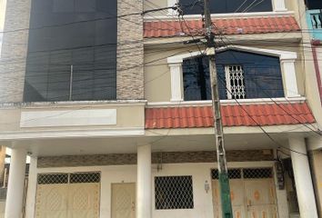 Casa en  Calle Colombia, Quevedo, Ecu