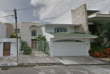 Casa en  C. Tuxpan, Costa De Oro, Boca Del Río, Veracruz, México