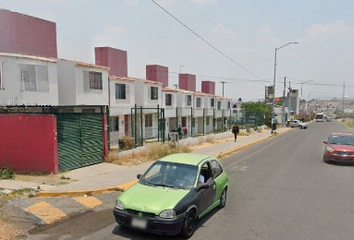 Casa en condominio en  Eduardo Loarca, Av San Rafael, Santiago De Querétaro, Querétaro, México