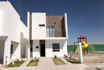 Casa en fraccionamiento en  Paseo Aurea, Ejido Ana, Torreón, Coahuila De Zaragoza, México