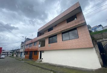 Casa en  Sur De Quito, Quito