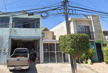 Casa en  Av. Ricardo Castro 317, Nueva Tijuana, Tijuana, Baja California, México