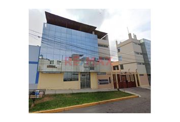 Local comercial en  Cristal 530, Trujillo 13011, Perú