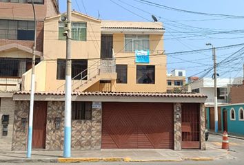 Casa en  Calle Lago Hurón, Ur. Benjamin Doig Etapa Ii, La Perla, Callao, 07016, Per