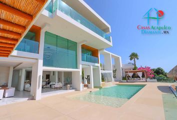 Casa en  Sendero De Neptuno 3, Fracc Marina Brisas, Guitarron, 39888 Acapulco De Juárez, Gro., México