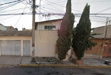 Casa en  Guadalupe Victoria 183, Mz 011, Loma Bonita, 57940 Cdad. Nezahualcóyotl, Méx., México