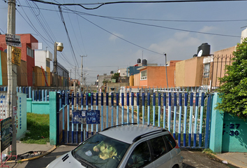 Casa en fraccionamiento en  Los Heroes, Ixtapaluca, Estado De México, México