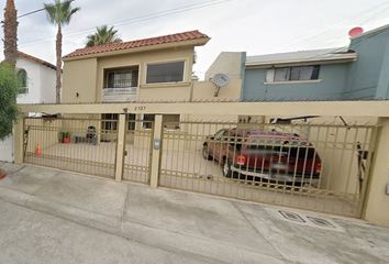 Casa en  Del Volcán, Playas, Costa De Oro, 22506 Tijuana, Baja California, México