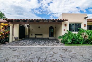 Casa en fraccionamiento en  Calle P, Ajijic, Chapala, Jalisco, 45920, Mex