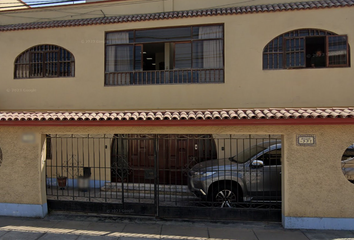 Casa en  Gozzoli Norte 355, San Borja, Perú