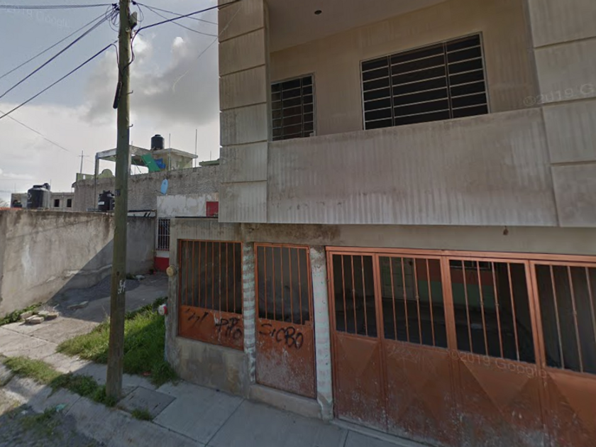 venta Casa en Vistas de La Cantera, Tepic (YR1F46917)