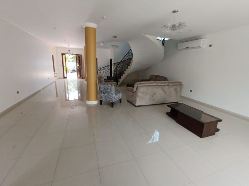 venta Casa en La Puntilla (Satélite), Samborondón (s1nt4sfl4r2s) icasas.ec