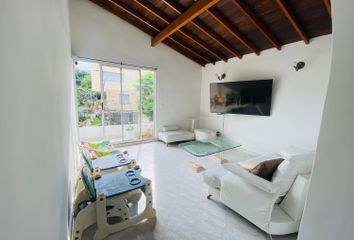 Casa en  Santa Mónica, Medellín