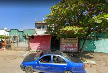 Casa en  Pirita, Ciudad Olmeca, Fraccionamiento Ciudad Olmeca, Veracruz, México