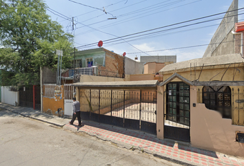 Casa en  C. Ateneo, Zona Centro, Saltillo, Coahuila De Zaragoza, México